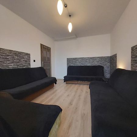 2060 Zwyciestwa 5G - Tanie Pokoje W Apartamencie - Samodzielne Zameldowanie - Self Check In Poznan Luaran gambar