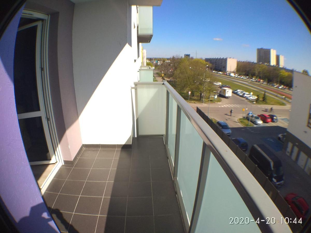 2060 Zwyciestwa 5G - Tanie Pokoje W Apartamencie - Samodzielne Zameldowanie - Self Check In Apartment Poznan Luaran gambar