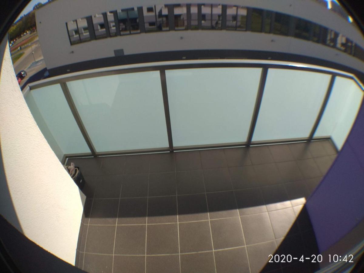 2060 Zwyciestwa 5G - Tanie Pokoje W Apartamencie - Samodzielne Zameldowanie - Self Check In Poznan Luaran gambar