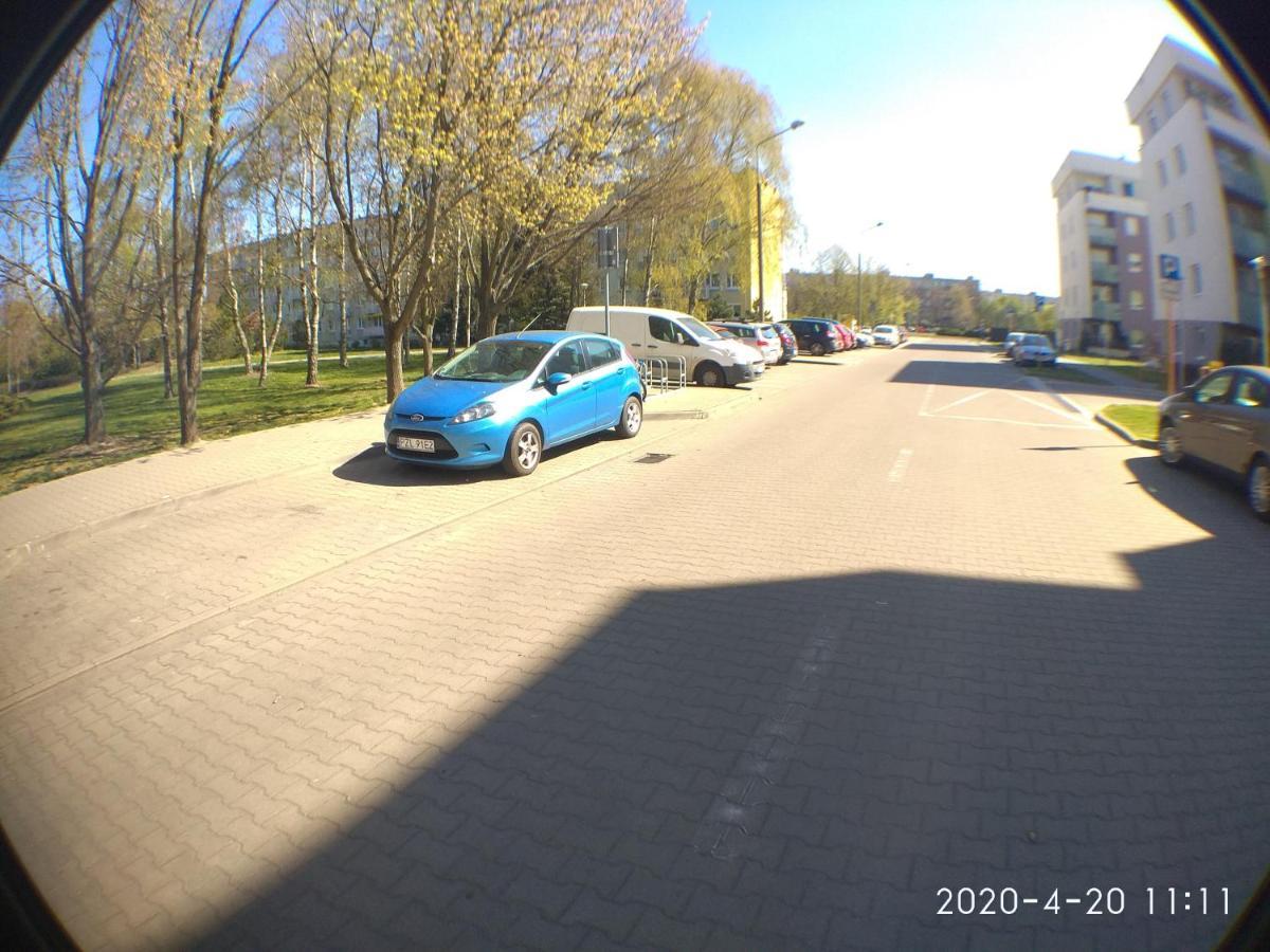 2060 Zwyciestwa 5G - Tanie Pokoje W Apartamencie - Samodzielne Zameldowanie - Self Check In Poznan Luaran gambar